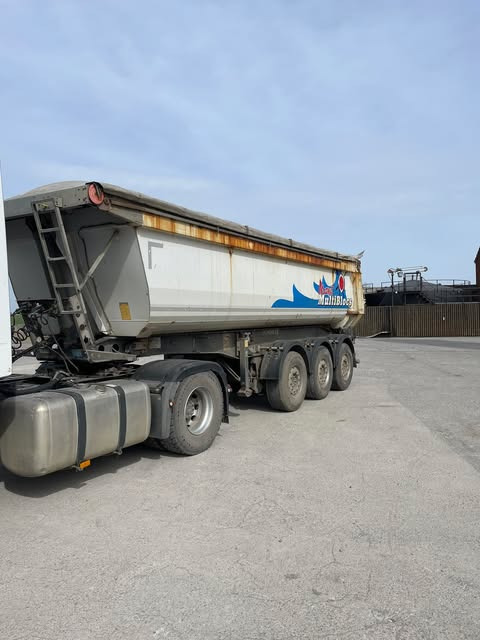 SCHMITZ SGF*S3 - Tippbil semitrailer: bild 1 SCHMITZ SGF*S3 - Tippbil semitrailer: bild 1