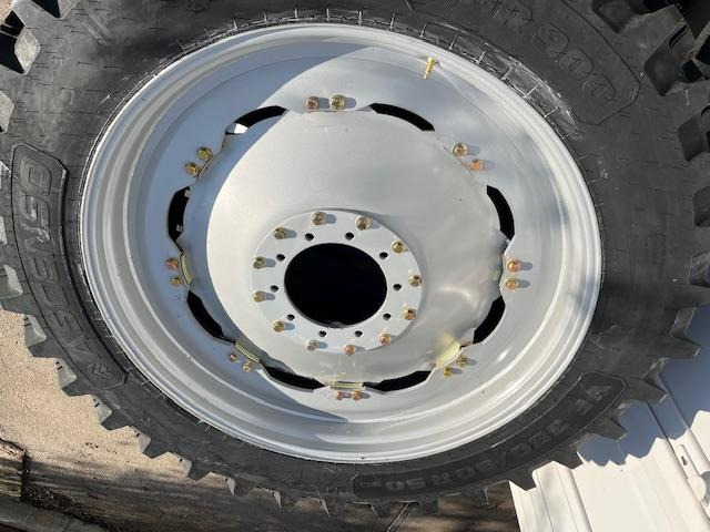 Case/New Holland tillage wheel/polishing wheel - Fälg för Lantbruksmaskiner: bild 1 Case/New Holland tillage wheel/polishing wheel - Fälg för Lantbruksmaskiner: bild 1