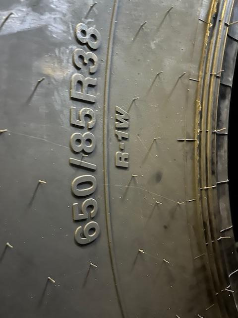 NEW 650/85R38 Alliance AgriStar tyre - Däck för Lantbruksmaskiner: bild 2 NEW 650/85R38 Alliance AgriStar tyre - Däck för Lantbruksmaskiner: bild 2