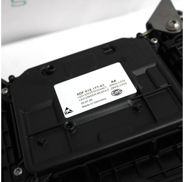 Scania NGS Koplamp Rechts 2674391 | 3148186 Nieuw - Strålkastare för Lastbil: bild 3 Scania NGS Koplamp Rechts 2674391 | 3148186 Nieuw - Strålkastare för Lastbil: bild 3