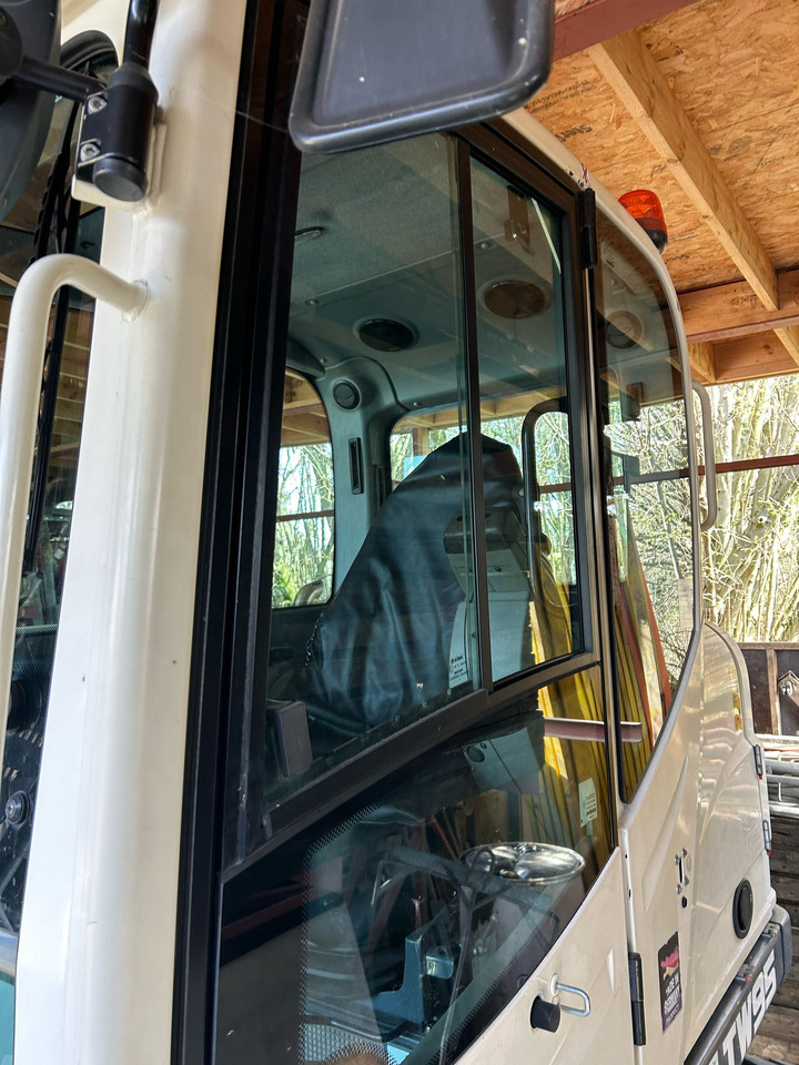 SCHAEFF TW95 - Grävmaskin på däck: bild 5 SCHAEFF TW95 - Grävmaskin på däck: bild 5