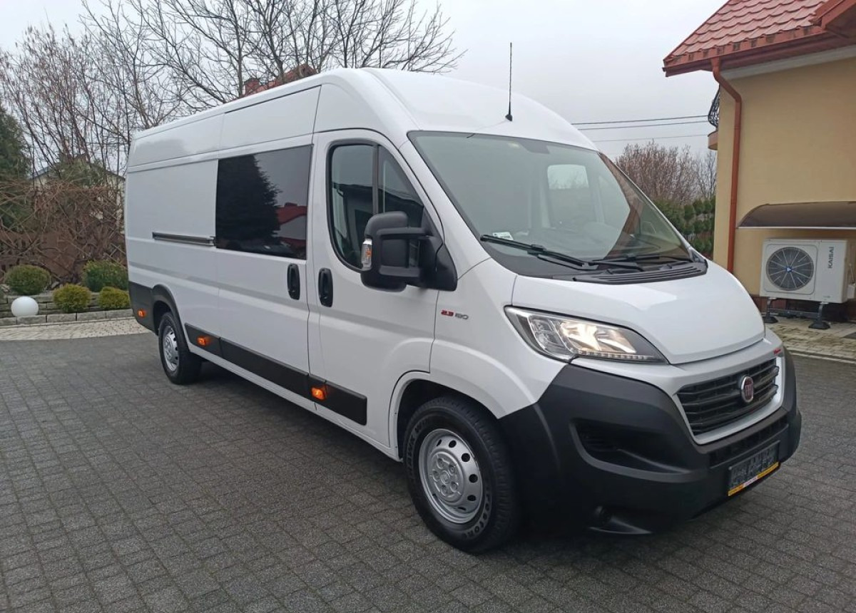 Fiat Ducato Max Brygadowy 7-osobowy 2.3 180ps. - Dubbelhytt transportbil: bild 2 Fiat Ducato Max Brygadowy 7-osobowy 2.3 180ps. - Dubbelhytt transportbil: bild 2