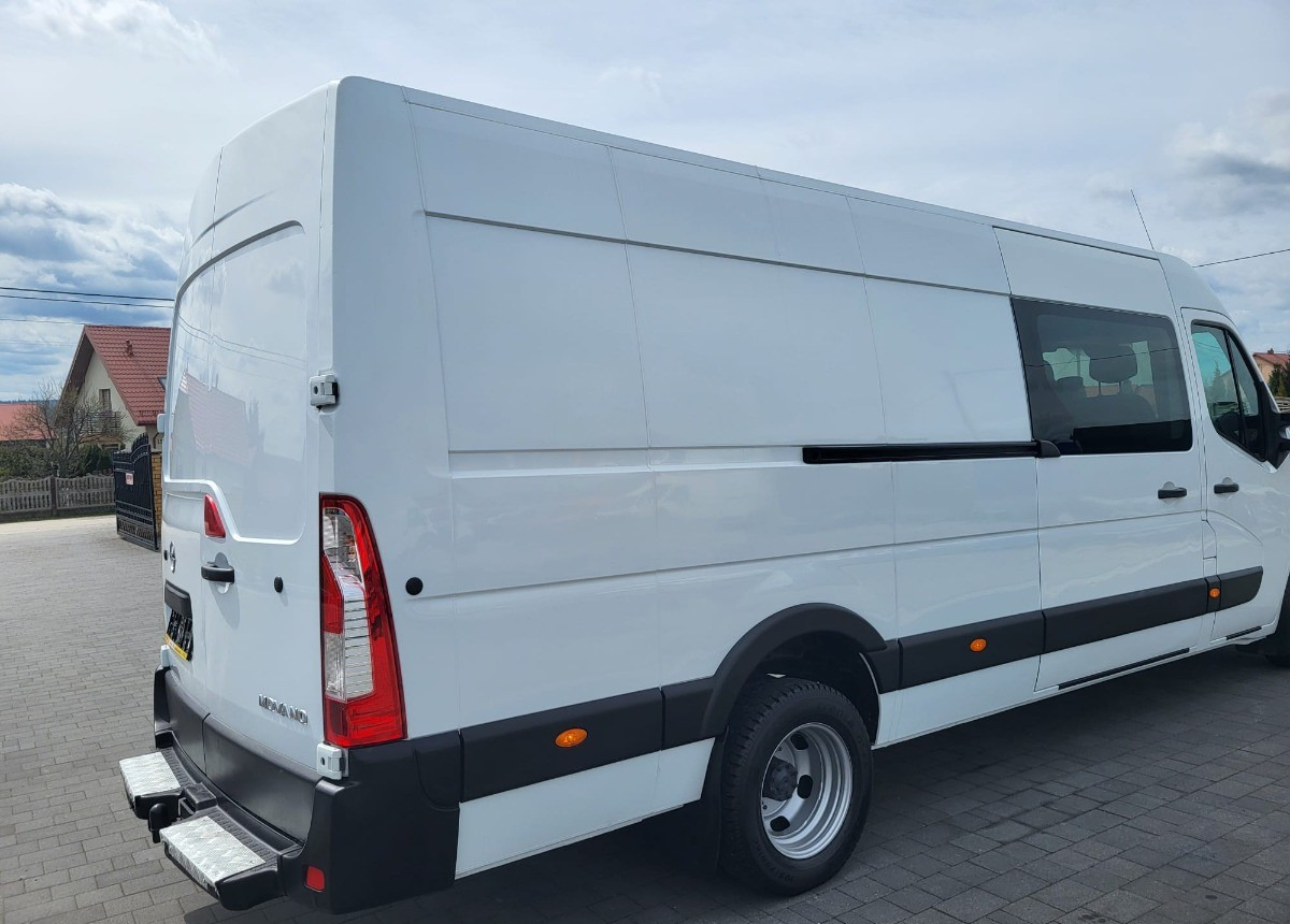 Interior photo 1: Leasa Opel Movano Max 9 osobowy Opel Movano Max 9 osobowy Interior photo 1: Leasa Opel Movano Max 9 osobowy Opel Movano Max 9 osobowy