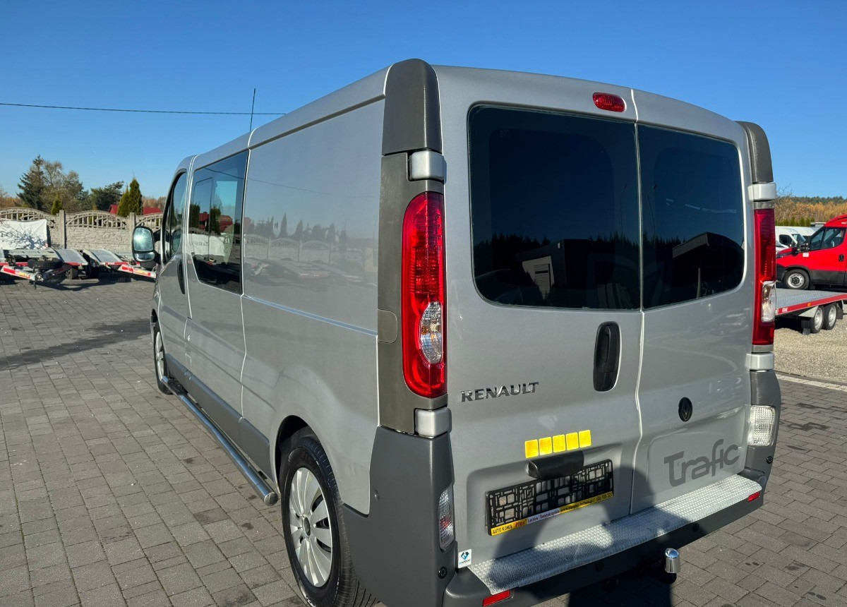 Dubbelhytt transportbil Renault Trafic 2.5 150ps 5- osobowy Doka Stan B. Dobry: bild 10 Dubbelhytt transportbil Renault Trafic 2.5 150ps 5- osobowy Doka Stan B. Dobry: bild 10