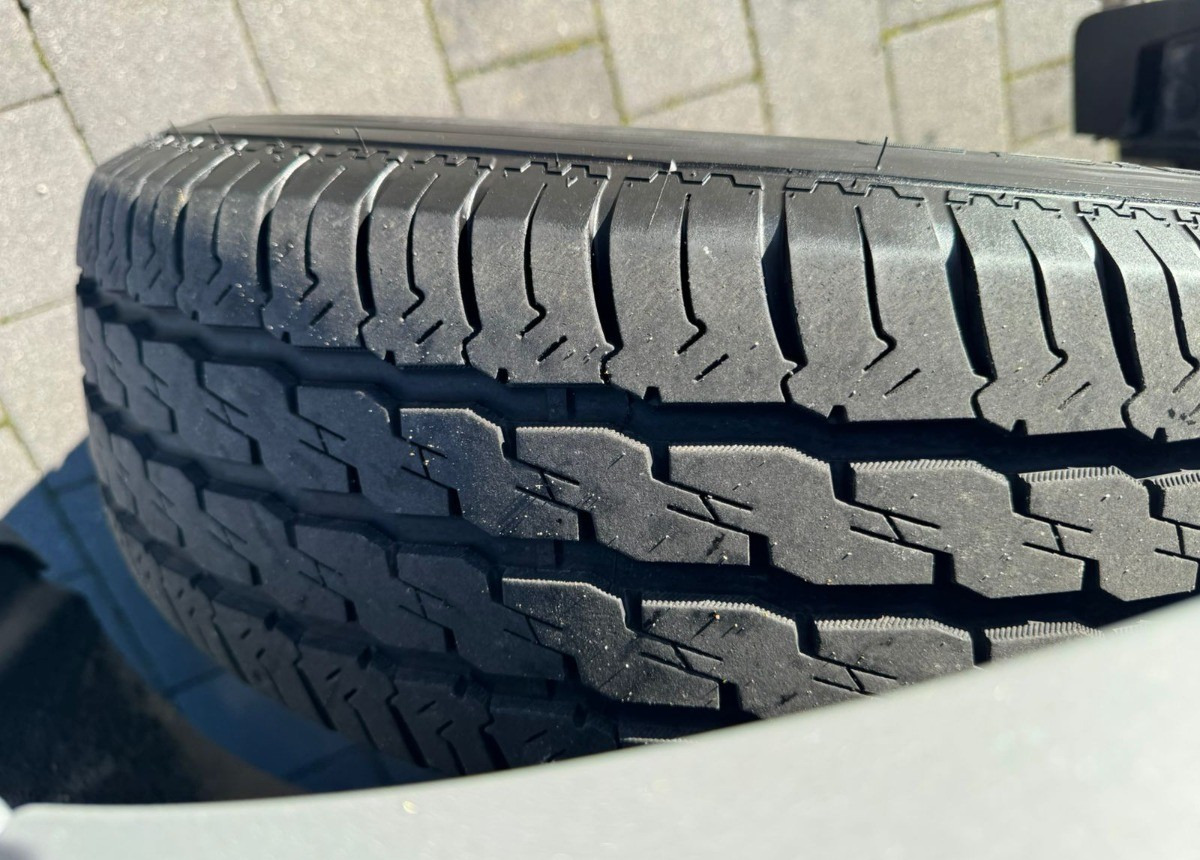 Dubbelhytt transportbil Renault Trafic 2.5 150ps 5- osobowy Doka Stan B. Dobry: bild 20 Dubbelhytt transportbil Renault Trafic 2.5 150ps 5- osobowy Doka Stan B. Dobry: bild 20