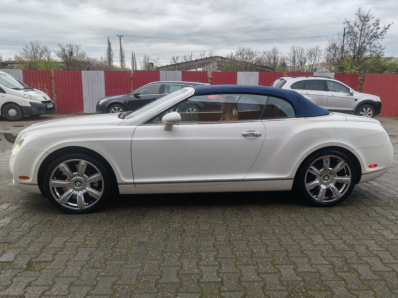 Bentley Continental GT Coupe Cabrio - Cabriolet: bild 4 Bentley Continental GT Coupe Cabrio - Cabriolet: bild 4