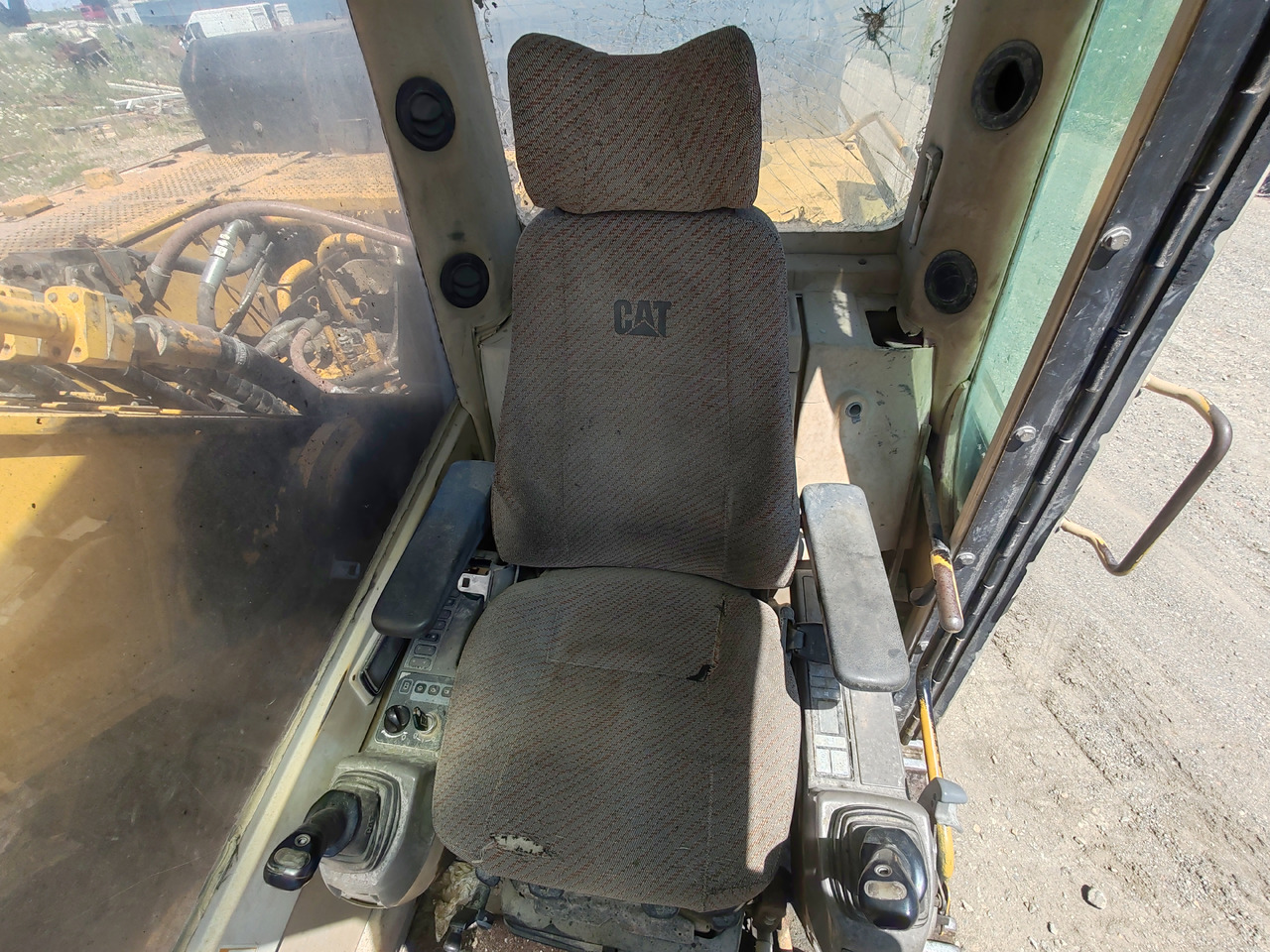 Rivningsgrävare Caterpillar 345B LME: bild 8