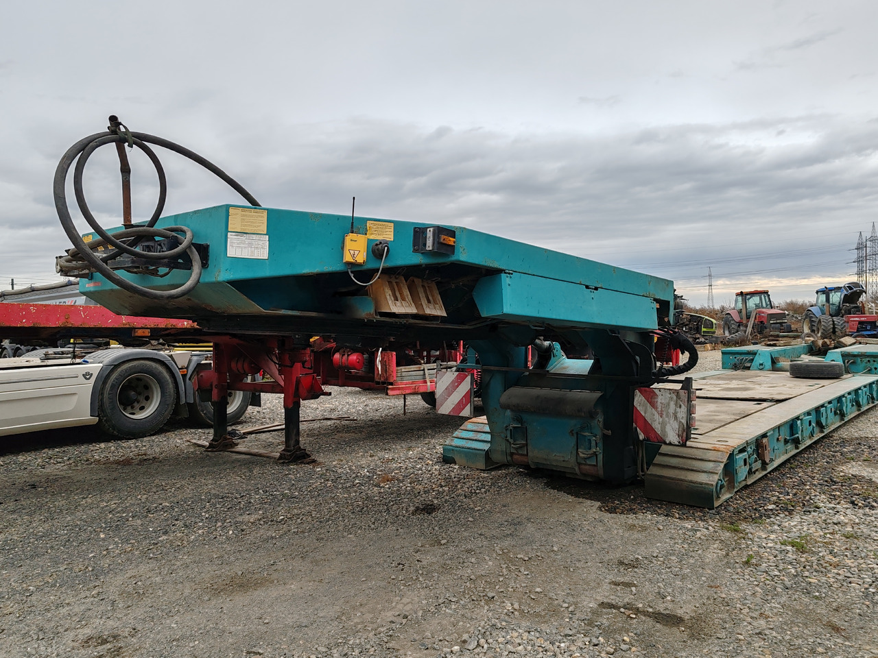 STBZ 4VA - Låg lastare semitrailer: bild 3 STBZ 4VA - Låg lastare semitrailer: bild 3