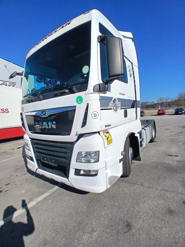 MAN D2676LF51 - Dragbil: bild 1 MAN D2676LF51 - Dragbil: bild 1