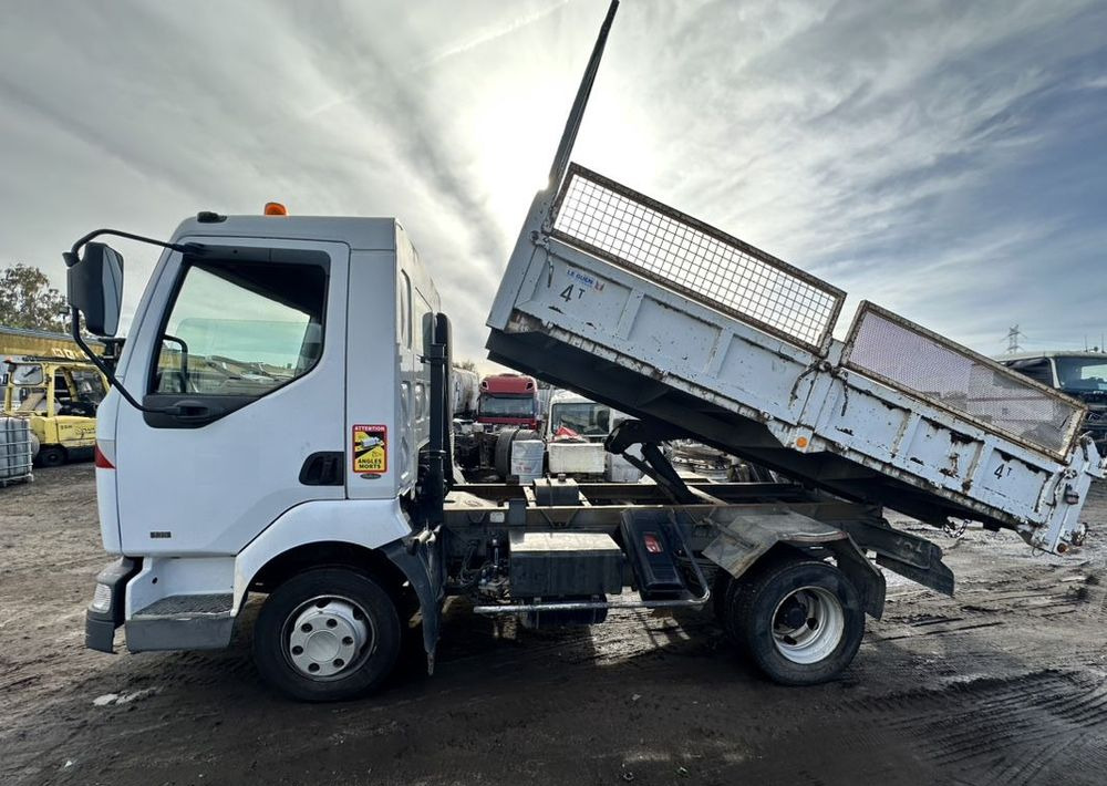 Renault Midlum 135 DXi - Tippbil lastbil: bild 2 Renault Midlum 135 DXi - Tippbil lastbil: bild 2