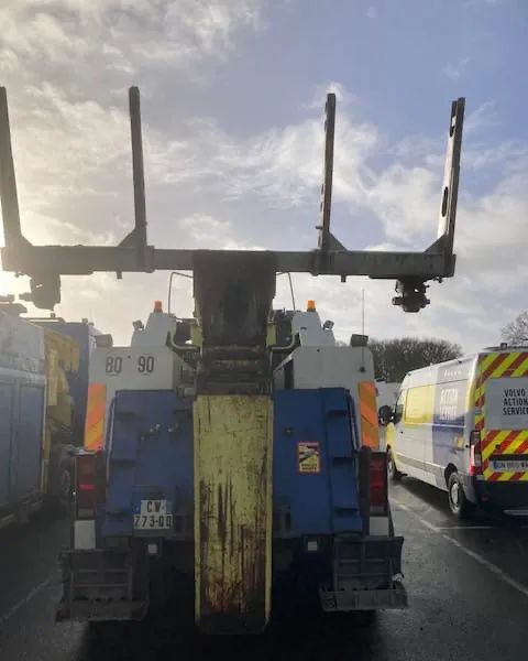 Volvo FL10 - Bärgningsbil: bild 4 Volvo FL10 - Bärgningsbil: bild 4