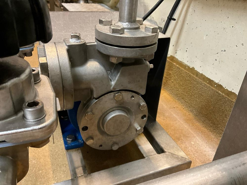 Alfa Romeo Laval - Luftkompressor: bild 4 Alfa Romeo Laval - Luftkompressor: bild 4