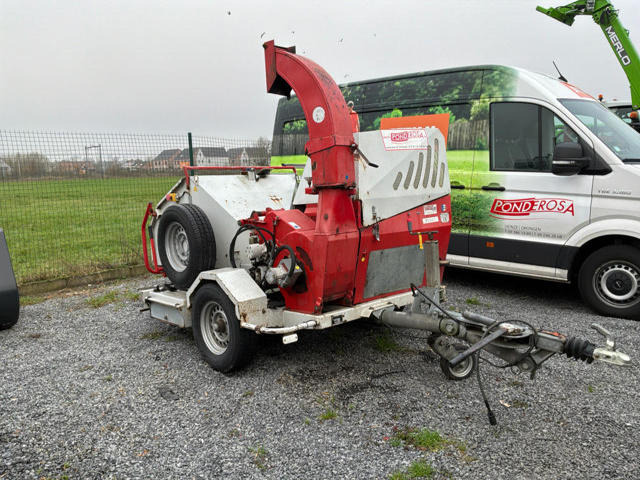 BUGNOT BVN 67 - Byggmaskiner: bild 2 BUGNOT BVN 67 - Byggmaskiner: bild 2