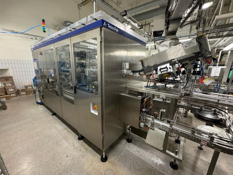 Tetra Pak Cap Applicator 30 Flex - Livsmedelsmaskin: bild 2 Tetra Pak Cap Applicator 30 Flex - Livsmedelsmaskin: bild 2