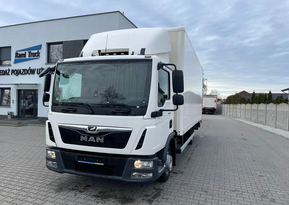 MAN TGL 8.190/16 PALET/ Ładowność 3000 kg! - Lastbil med skåp: bild 3 MAN TGL 8.190/16 PALET/ Ładowność 3000 kg! - Lastbil med skåp: bild 3