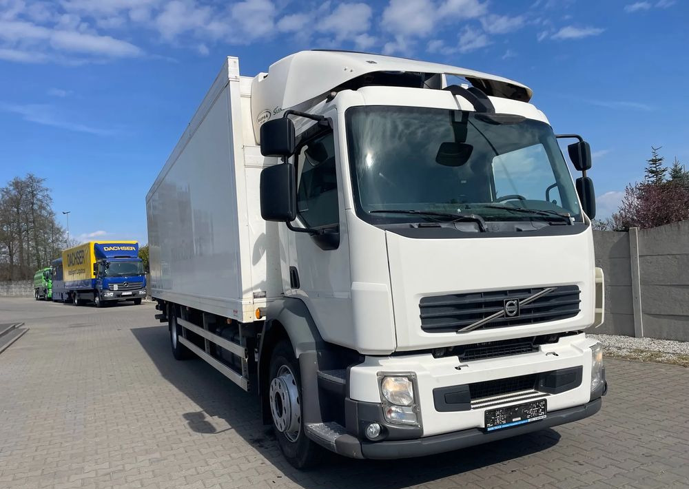 Volvo FL 18.260 CHŁODNIA, EURO 5! - Kylbil lastbil: bild 3 Volvo FL 18.260 CHŁODNIA, EURO 5! - Kylbil lastbil: bild 3