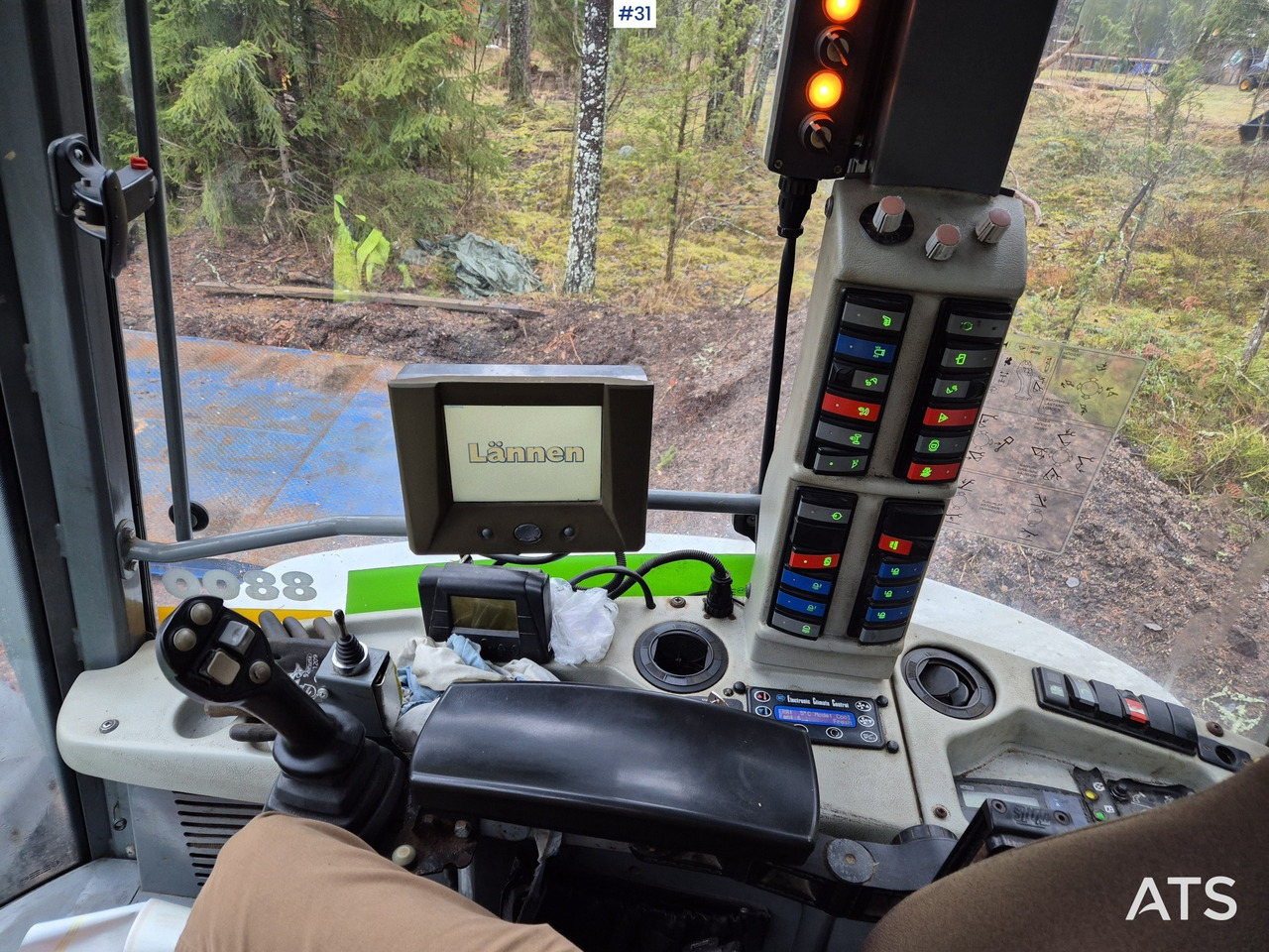 Lännen 8800E Kaivurikuormaaja - Grävlastare: bild 4 Lännen 8800E Kaivurikuormaaja - Grävlastare: bild 4