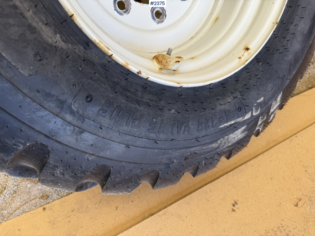 Alliance grass tires 500/60-22.5 - Däck och fälgar: bild 4 Alliance grass tires 500/60-22.5 - Däck och fälgar: bild 4