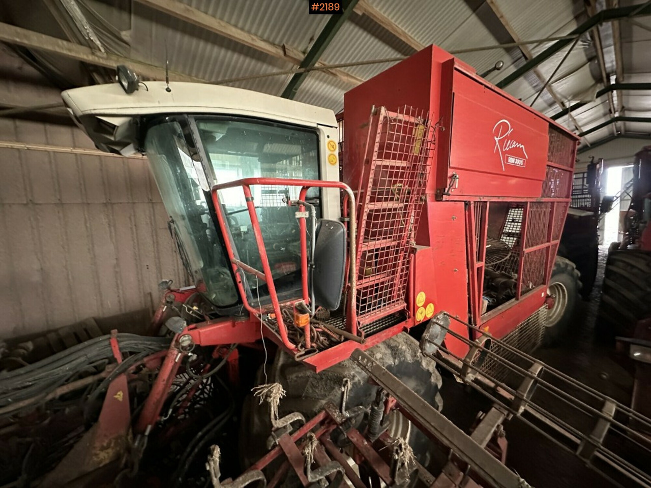 Beet Harvester Riecam RBM 300-S - Betupptagare: bild 2 Beet Harvester Riecam RBM 300-S - Betupptagare: bild 2