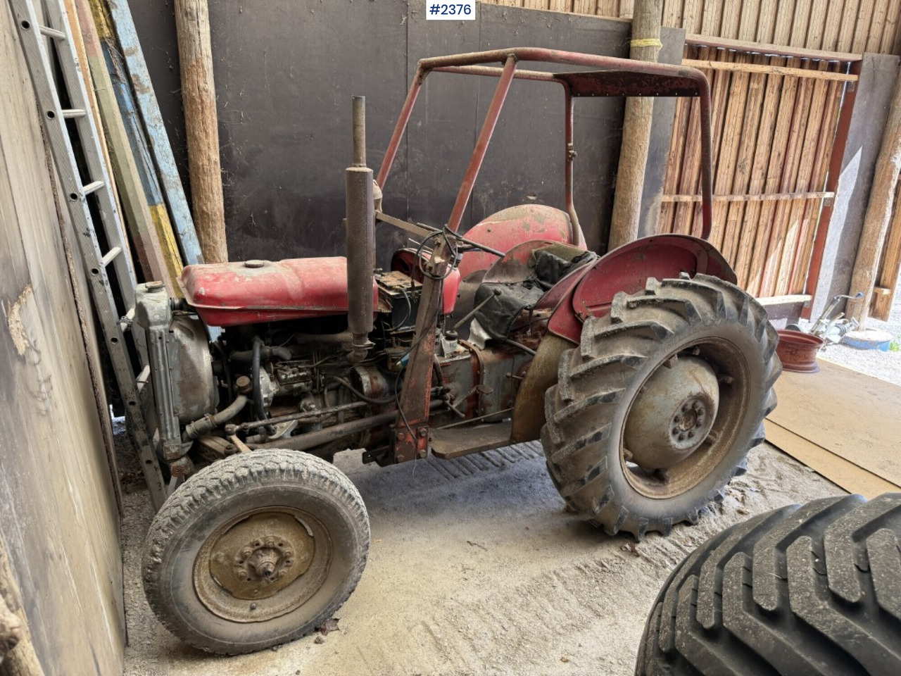 Massey Ferguson Special 35X - Traktor: bild 2 Massey Ferguson Special 35X - Traktor: bild 2
