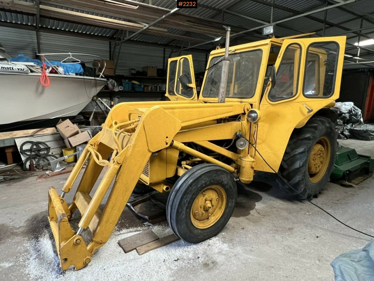 Tractor- MASSEY-FERGUSON 203 - Traktor: bild 1 Tractor- MASSEY-FERGUSON 203 - Traktor: bild 1