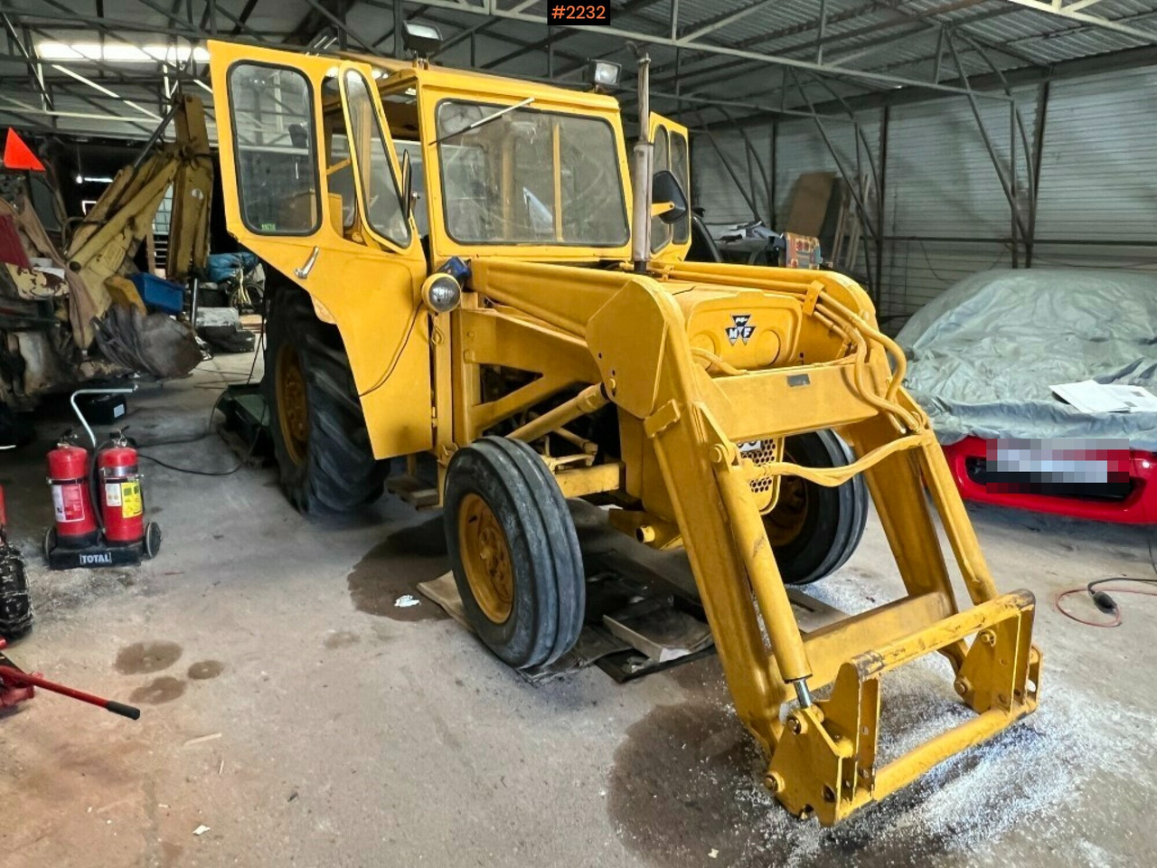 Tractor- MASSEY-FERGUSON 203 - Traktor: bild 2 Tractor- MASSEY-FERGUSON 203 - Traktor: bild 2