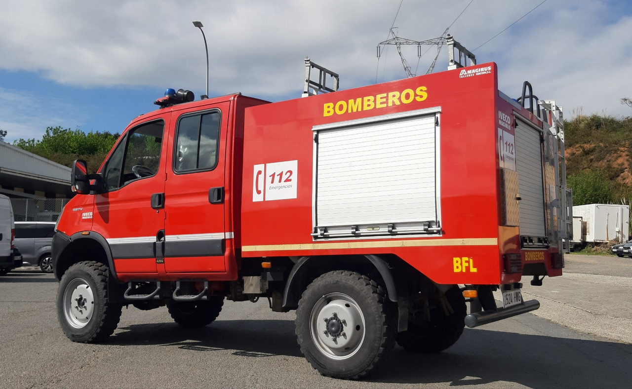 IVECO MAGIRUS DAILY 55S17W 4X4 - Släck/ Räddningsvagn: bild 3 IVECO MAGIRUS DAILY 55S17W 4X4 - Släck/ Räddningsvagn: bild 3