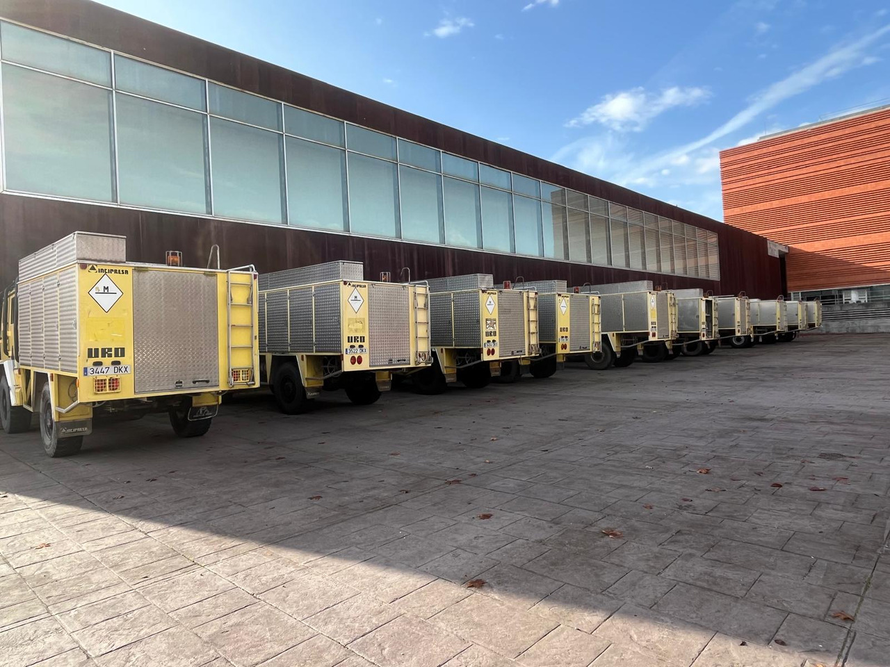 URO-IVECO TT URO F3-24 - Släck/ Räddningsvagn: bild 3 URO-IVECO TT URO F3-24 - Släck/ Räddningsvagn: bild 3