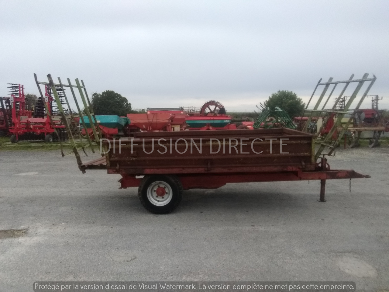 GRUAU REMORQUE AGRICOLE G 400 - Flakvagn för lantbruk: bild 4 GRUAU REMORQUE AGRICOLE G 400 - Flakvagn för lantbruk: bild 4