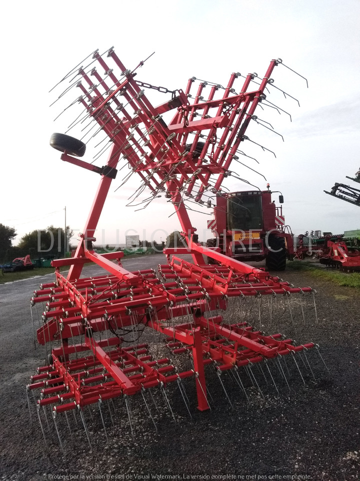 KLIMZA HERSE ETRILLE 9M - Ogräsharv: bild 2 KLIMZA HERSE ETRILLE 9M - Ogräsharv: bild 2