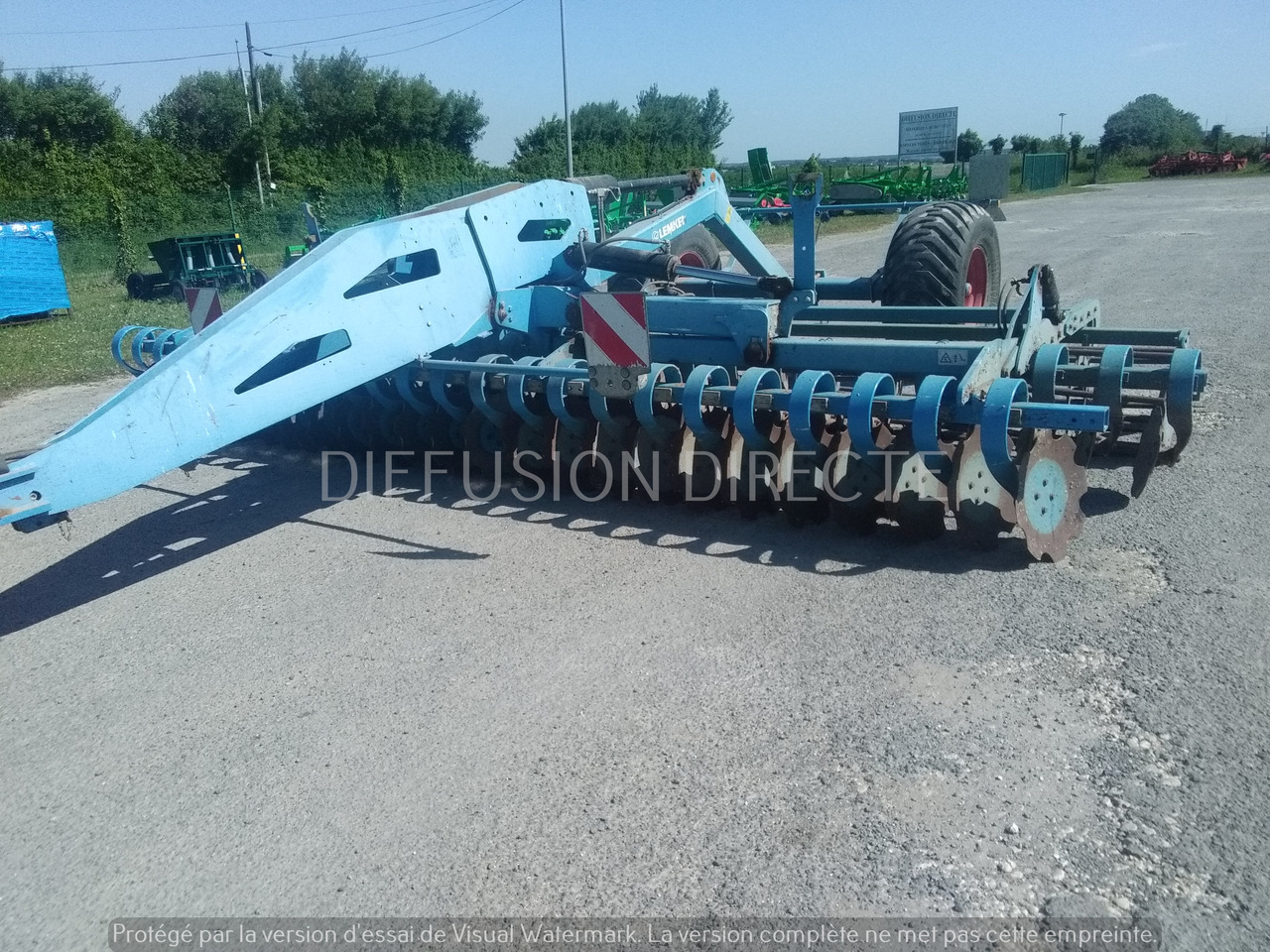 LEMKEN DECHAUMEUR A DISQUES HELIODOR H 8 SF - Tallriksredskap: bild 2 LEMKEN DECHAUMEUR A DISQUES HELIODOR H 8 SF - Tallriksredskap: bild 2