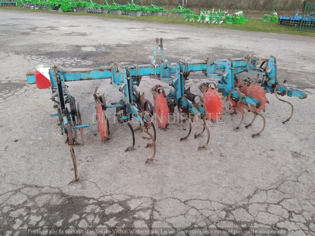 MONOSEM BINEUSE SUPER CROP 4 RANGS - Maskin för jordbearbetning: bild 2 MONOSEM BINEUSE SUPER CROP 4 RANGS - Maskin för jordbearbetning: bild 2