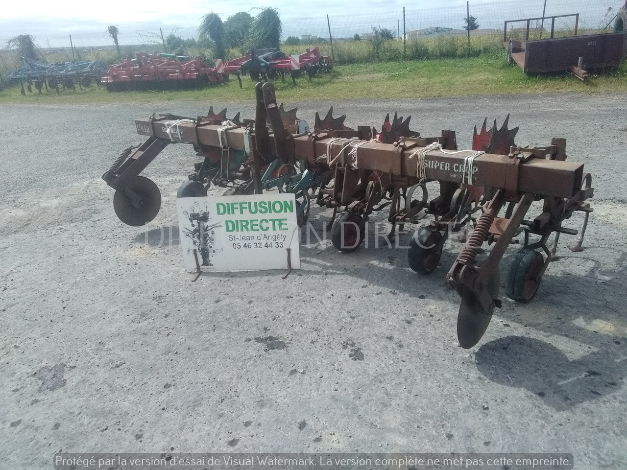 MONOSEM BINEUSE SUPER CROP - Maskin för jordbearbetning: bild 1 MONOSEM BINEUSE SUPER CROP - Maskin för jordbearbetning: bild 1