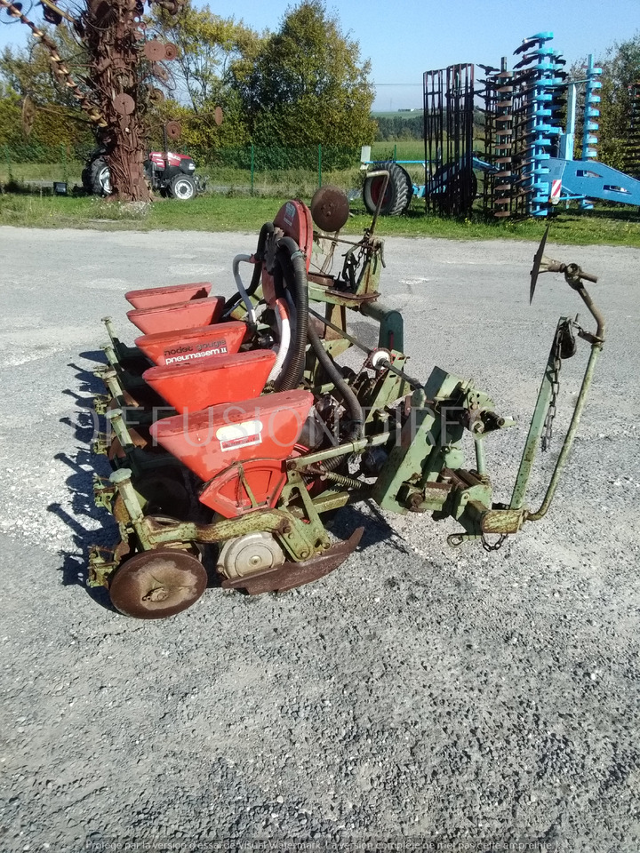 NODET SEMOIR MONOGRAINE PN II - Precisionssåmaskin: bild 3 NODET SEMOIR MONOGRAINE PN II - Precisionssåmaskin: bild 3