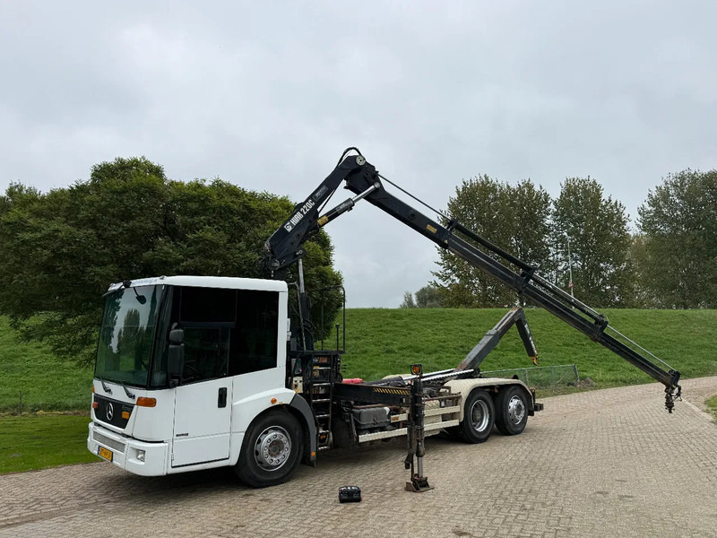Mercedes-Benz Econic Hiab 220-Hooklift-6x2-Remote - Kranbil: bild 4 Mercedes-Benz Econic Hiab 220-Hooklift-6x2-Remote - Kranbil: bild 4