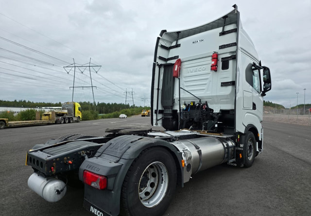 IvecoS-Way 460 4x2 LNG / LBG - Dragbil: bild 4 IvecoS-Way 460 4x2 LNG / LBG - Dragbil: bild 4