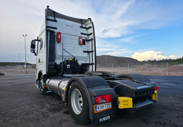 IvecoS-Way 460 4x2 LNG / LBG - Dragbil: bild 3 IvecoS-Way 460 4x2 LNG / LBG - Dragbil: bild 3