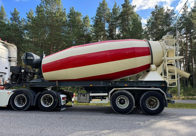 Liebherr12m3 Perävaunu - Betongtrailer: bild 1 Liebherr12m3 Perävaunu - Betongtrailer: bild 1