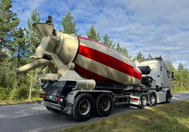 Liebherr12m3 Perävaunu - Betongtrailer: bild 4 Liebherr12m3 Perävaunu - Betongtrailer: bild 4