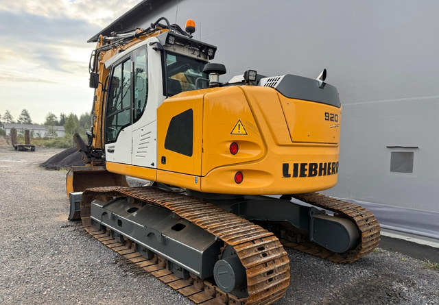 LiebherrR920 Compact + Marttiini - Bandgrävare: bild 3 LiebherrR920 Compact + Marttiini - Bandgrävare: bild 3