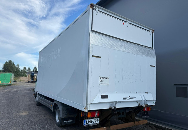 Mercedes-BenzAtego kaappi + perälauta - Lastbil med skåp: bild 3 Mercedes-BenzAtego kaappi + perälauta - Lastbil med skåp: bild 3