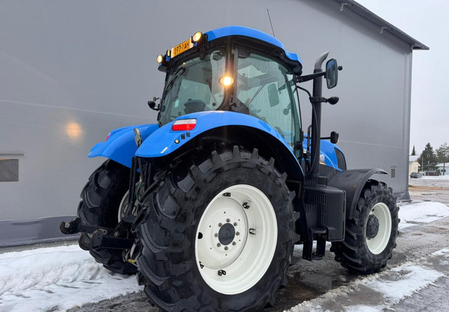 New HollandT7.200 - Traktor: bild 5 New HollandT7.200 - Traktor: bild 5