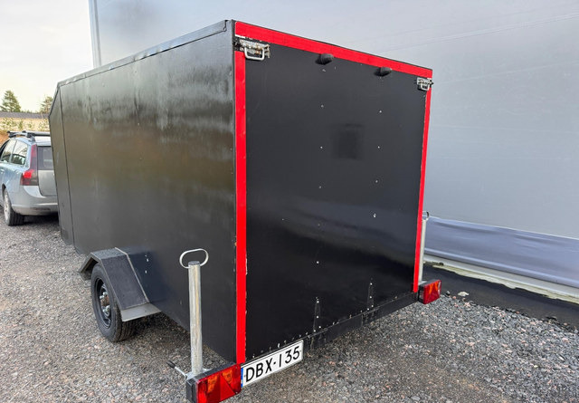 Umpiperäkärry - Bilsläp: bild 3 Umpiperäkärry - Bilsläp: bild 3