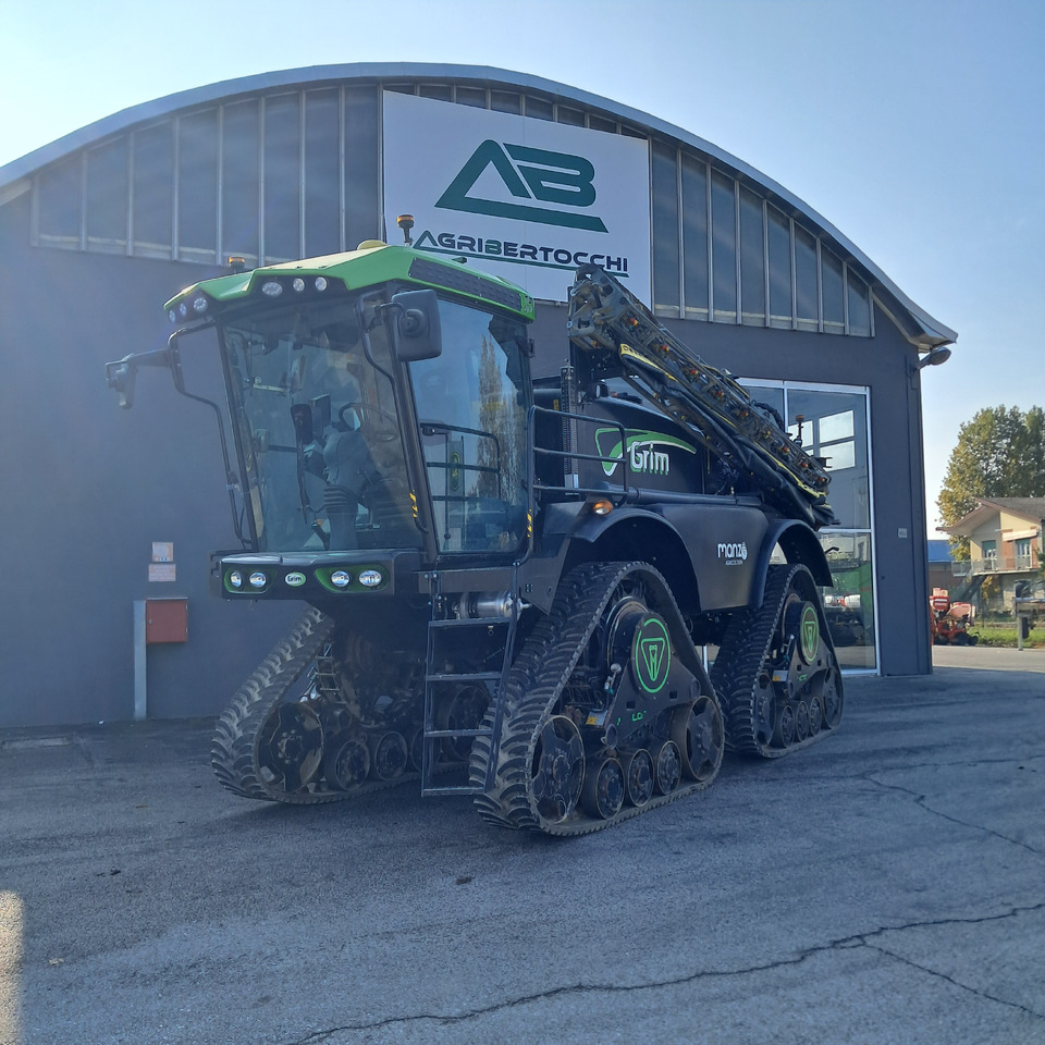 GRIM SERIE 9 - Självgående spruta: bild 1 GRIM SERIE 9 - Självgående spruta: bild 1