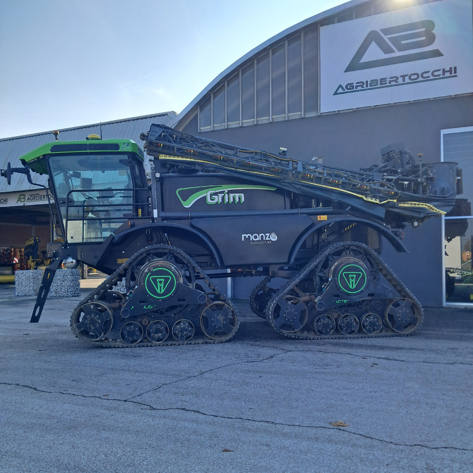 GRIM SERIE 9 - Självgående spruta: bild 2 GRIM SERIE 9 - Självgående spruta: bild 2