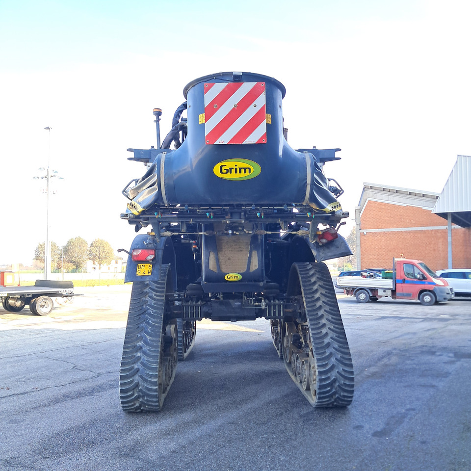 GRIM SERIE 9 - Självgående spruta: bild 4 GRIM SERIE 9 - Självgående spruta: bild 4