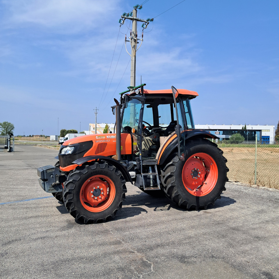 KUBOTA M9960 - Traktor: bild 2 KUBOTA M9960 - Traktor: bild 2