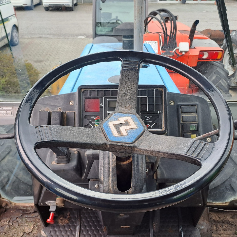 Traktor LANDINI 9880: bild 9
