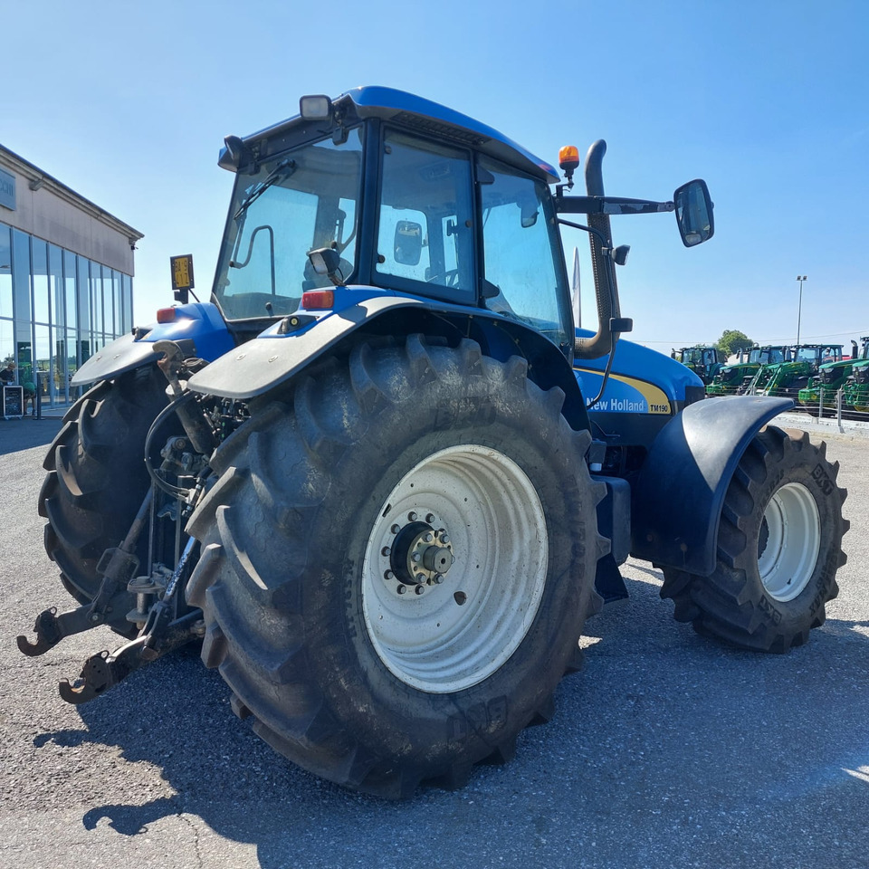 NEW HOLLAND TM 190 - Traktor: bild 5 NEW HOLLAND TM 190 - Traktor: bild 5