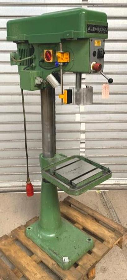 Säulenbohrmaschine ALZMETALL - Pelarborrmaskin: bild 2 Säulenbohrmaschine ALZMETALL - Pelarborrmaskin: bild 2